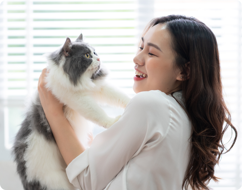 lady with cat